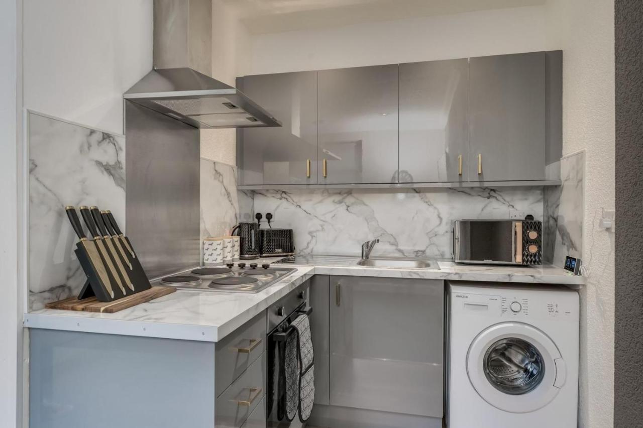 The Garden Flat, Loch Lomond Apartment Alexandria Exterior photo